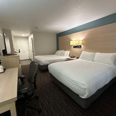 Best Western Watertown Exterior foto