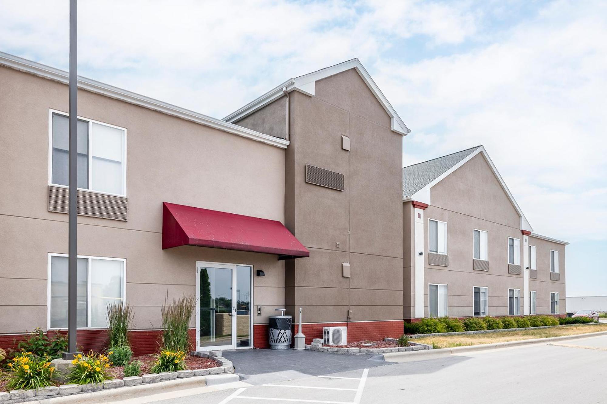 Best Western Watertown Exterior foto